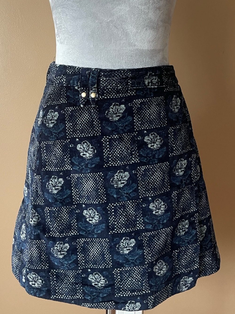 Pilcro Navy and White Patchwork Floral A-Line Skirt size 12